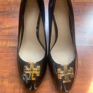 Tory Burch “Raleigh” Patent Leather Pumps